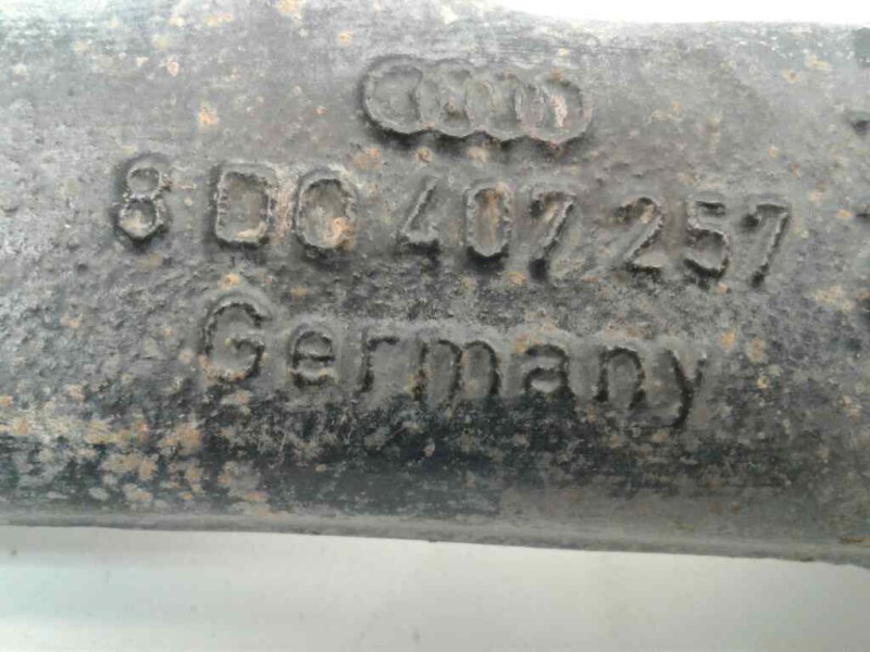 Recambio de mangueta delantera izquierda para volkswagen passat berlina (3b2) comfortline referencia OEM IAM 8D0407257 Y8772 