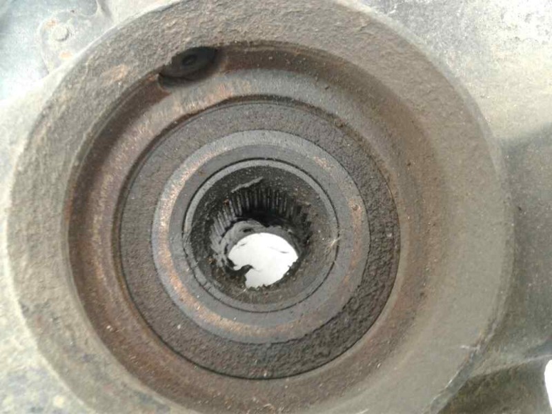 Recambio de mangueta delantera izquierda para volkswagen passat berlina (3b2) comfortline referencia OEM IAM 8D0407257 Y8772 