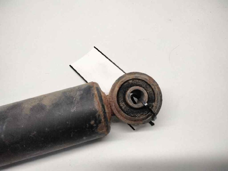 Recambio de amortiguador trasero para opel agila referencia OEM IAM   123835