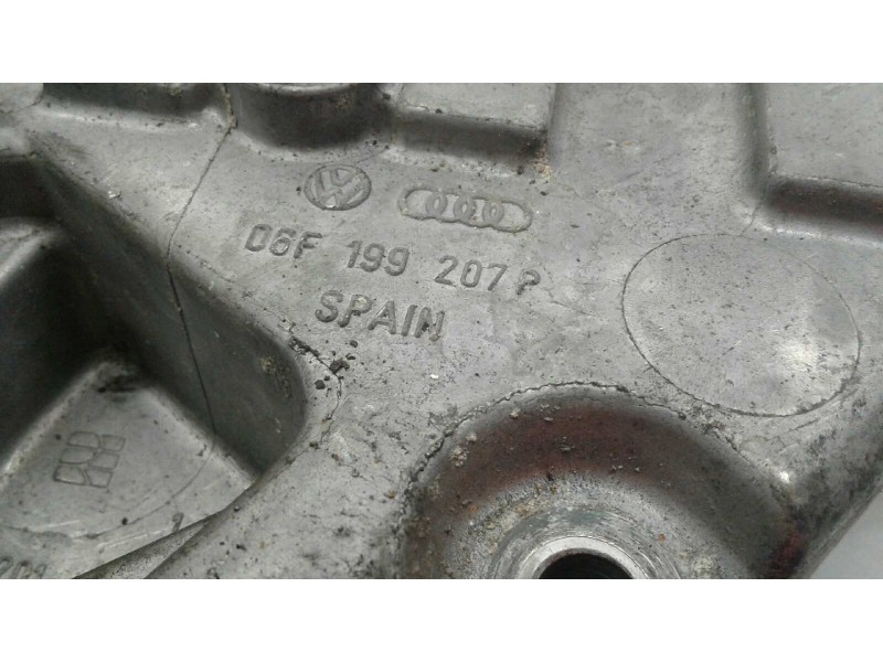 Recambio de soporte motor derecho inferior para audi a3 (8p) 2.0 fsi ambition referencia OEM IAM 06F199207P  