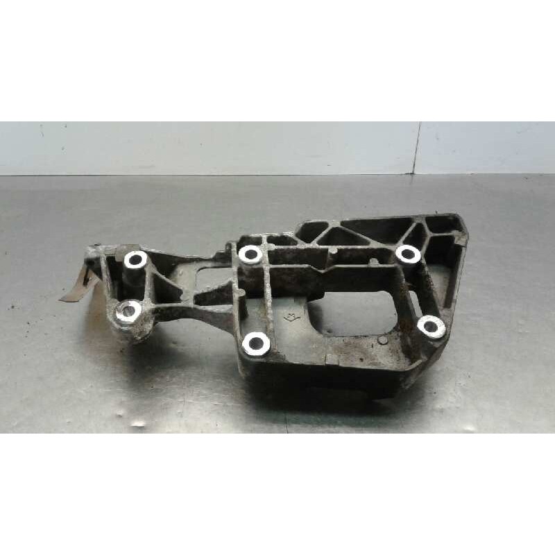 Recambio de soporte alternador para audi a3 (8p) 2.0 fsi ambition referencia OEM IAM 06F903143B  