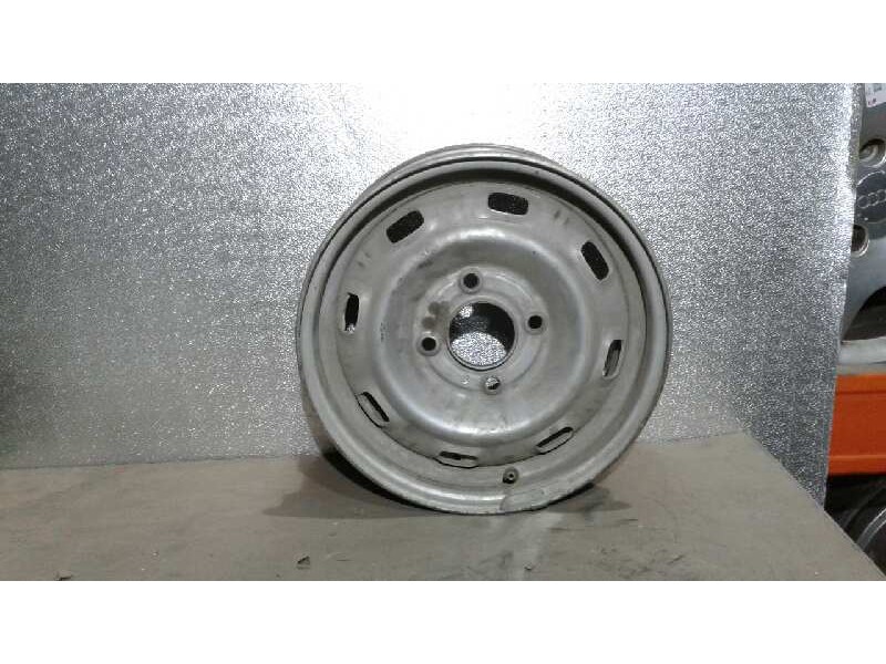 Recambio de llanta hierro para peugeot 205 berlina 1.1 referencia OEM IAM 134TORNILLOS PEUGOT 205 