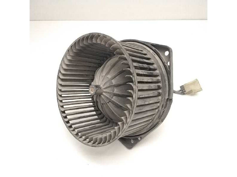 Recambio de motor calefaccion para nissan vanette cargo referencia OEM IAM 0130111154  