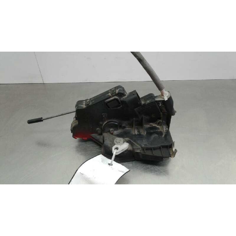 Recambio de cerradura puerta delantera derecha para bmw serie 3 berlina (e46) 330d referencia OEM IAM   