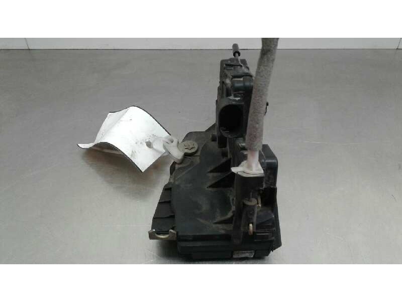 Recambio de cerradura puerta delantera derecha para bmw serie 3 berlina (e46) 330d referencia OEM IAM   