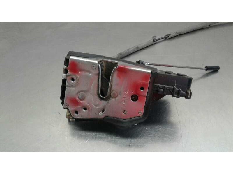 Recambio de cerradura puerta delantera derecha para bmw serie 3 berlina (e46) 330d referencia OEM IAM   
