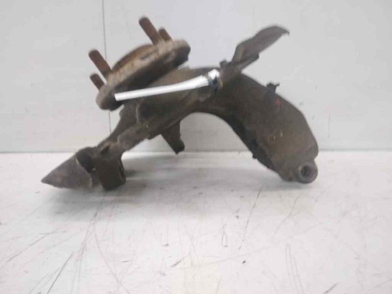 Recambio de mangueta delantera derecha para volvo v50 familiar 2.0 d kinetic referencia OEM IAM   