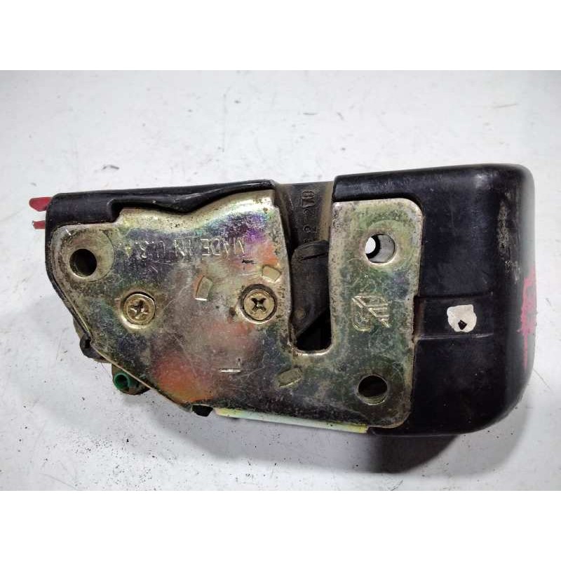 Recambio de cerradura puerta delantera izquierda para chrysler voyager (gs) 2.5 td se referencia OEM IAM 04675585  