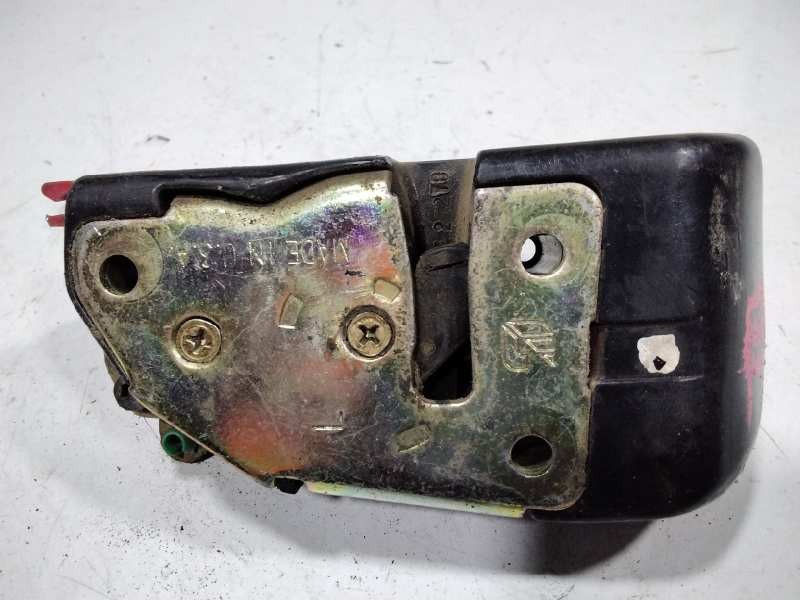 Recambio de cerradura puerta delantera izquierda para chrysler voyager (gs) 2.5 td se referencia OEM IAM 04675585  