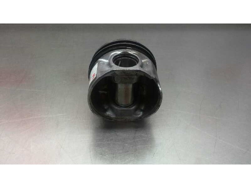 Recambio de piston para nissan cabstar 35.15 referencia OEM IAM   