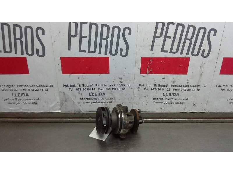 Recambio de bomba agua para bmw x5 (e53) 3.0i referencia OEM IAM F2084976  