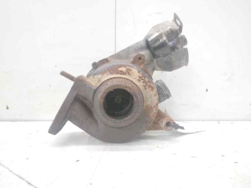 Recambio de turbocompresor para volvo v50 familiar 2.0 d kinetic referencia OEM IAM 9654931780  