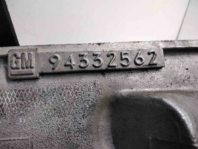 Recambio de colector admision para opel astra f berlina 1.7 turbodiesel cat (x 17 dtl / 2h8) referencia OEM IAM 94332562  