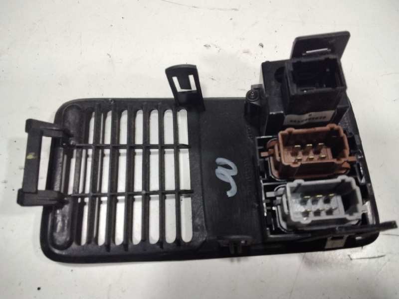 Recambio de pulsador esp para renault vel satis (bj0) grand confort referencia OEM IAM 8200044855  