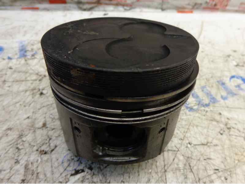 Recambio de piston para opel astra f berlina 1.7 turbodiesel cat (x 17 dtl / 2h8) referencia OEM IAM   