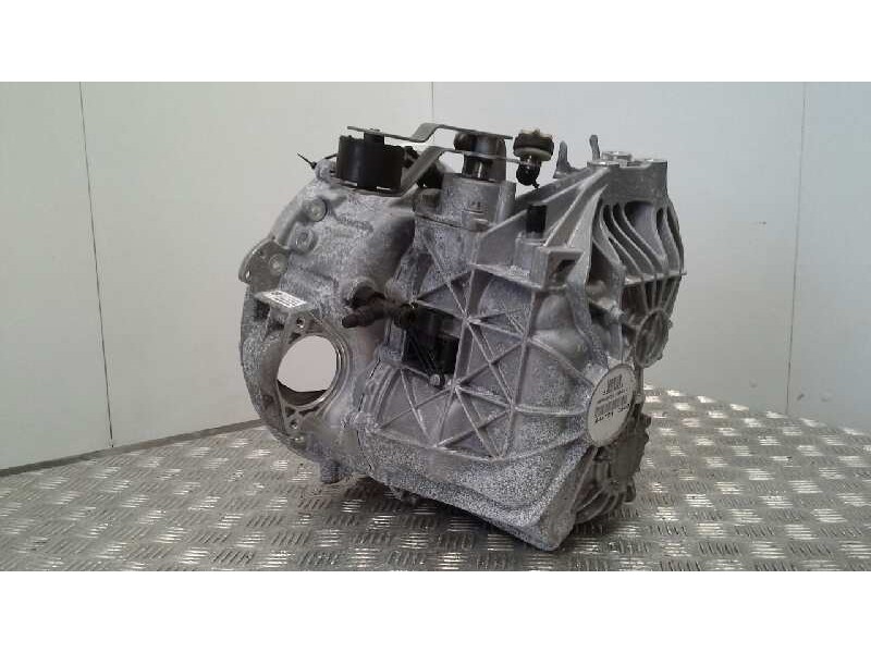 Recambio de caja cambios para mercedes clase a (w176) a 180 cdi blueefficiency (176.012) referencia OEM IAM A176261010105  