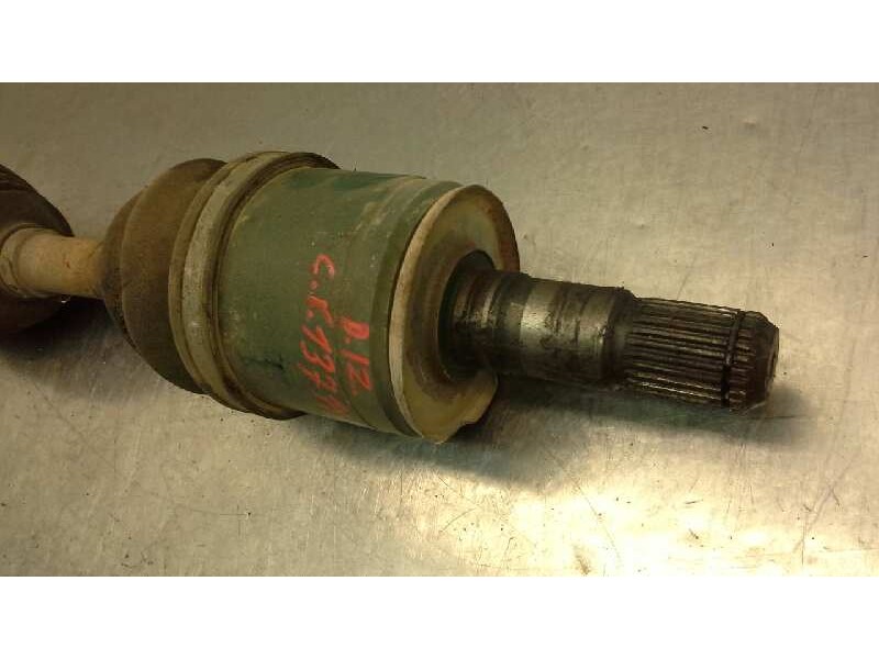 Recambio de transmision delantera izquierda para mitsubishi l 200 (k6/7) 2500 td magnum (4-ptas.) referencia OEM IAM   