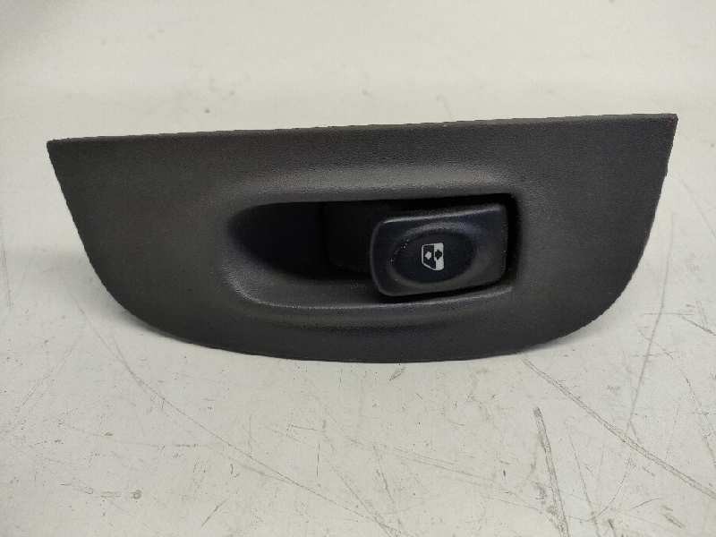 Recambio de mando elevalunas delantero derecho para renault megane i fase 2 berlina (ba0) 1.9 dti rte referencia OEM IAM 7700429