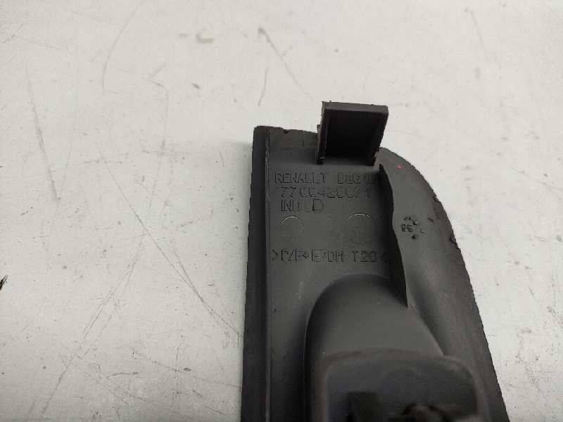 Recambio de mando elevalunas delantero derecho para renault megane i fase 2 berlina (ba0) 1.9 dti rte referencia OEM IAM 7700429