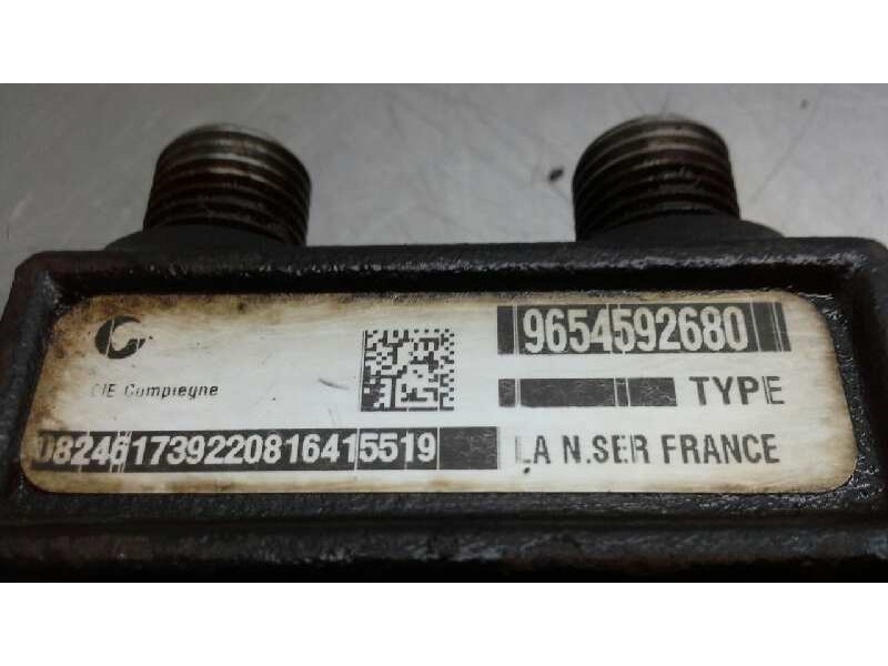Recambio de rampa inyectora para peugeot 308 sw 1.6 16v hdi referencia OEM IAM 9654592680 9H02 