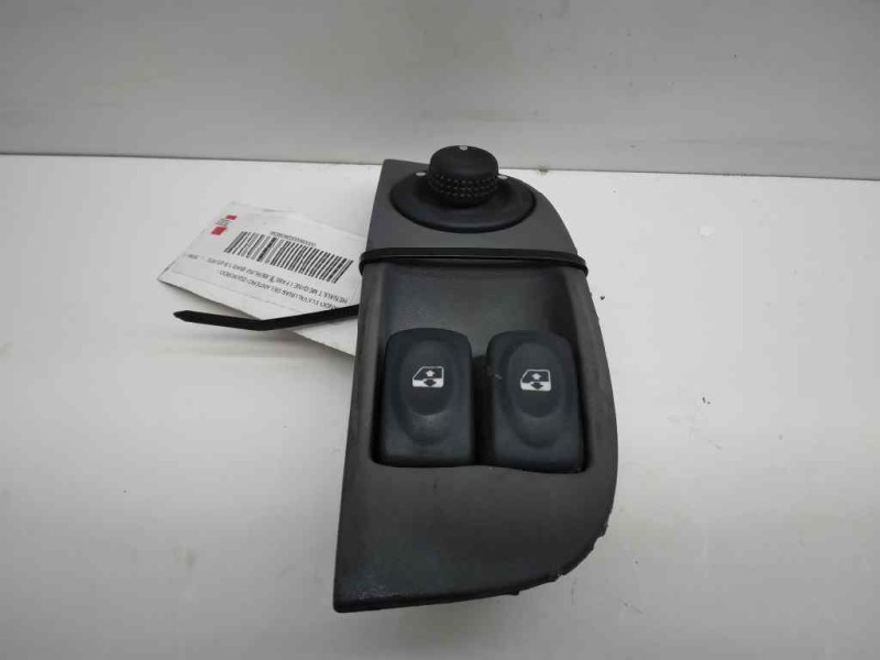Recambio de mando elevalunas delantero izquierdo para renault megane i fase 2 berlina (ba0) 1.9 dti rte referencia OEM IAM 77042