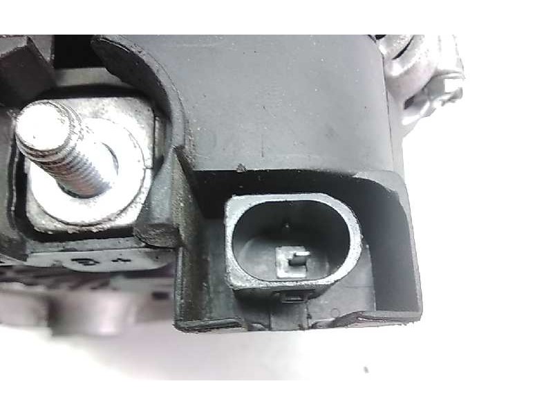 Recambio de alternador para bmw x5 (e70) 3.0 turbodiesel cat referencia OEM IAM OEMTG17C034 EAA241019 