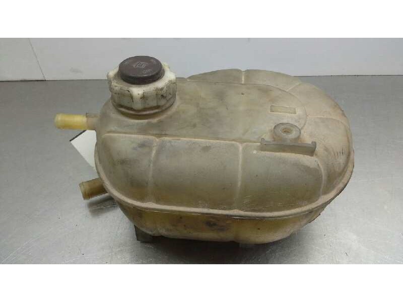 Recambio de deposito expansion para renault master desde ´98 base, caja cerrada l1h1 rs 3078 referencia OEM IAM   