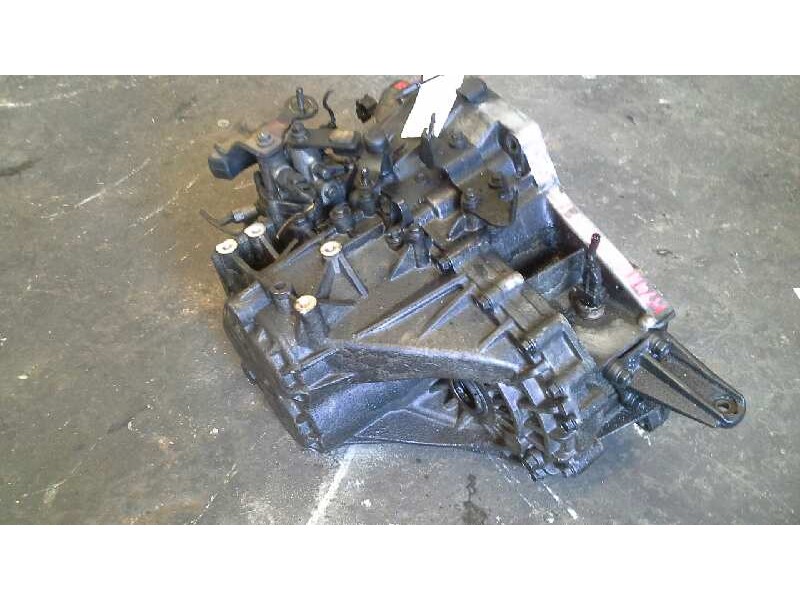 Recambio de caja cambios para hyundai santa fe (bm) 2.2 crdi comfort 4x4 referencia OEM IAM Y060401057  