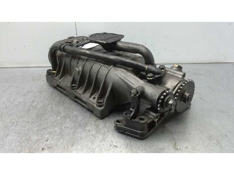 Recambio de bomba aceite para kia carnival td ls referencia OEM IAM   