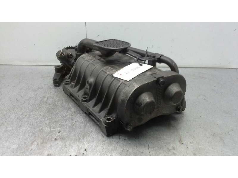 Recambio de bomba aceite para kia carnival td ls referencia OEM IAM   