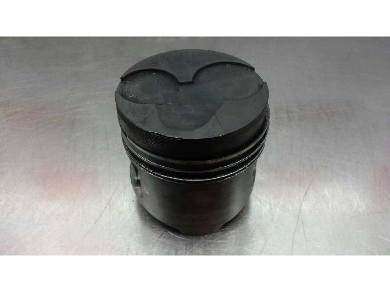 Recambio de piston para hyundai h 1 h 1 furg.caja cerr.c. puerta referencia OEM IAM   
