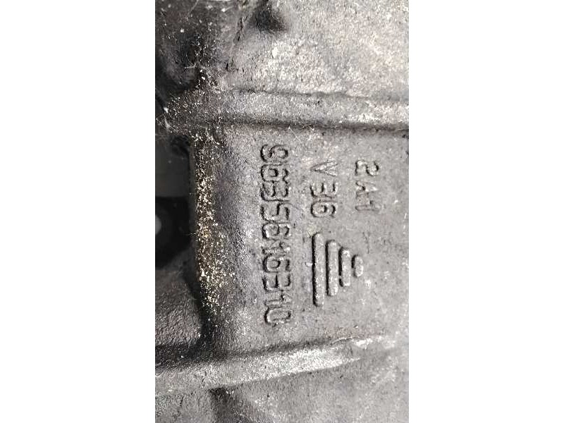 Recambio de colector admision para peugeot 406 berlina (s1/s2) stdt referencia OEM IAM 9635616310  