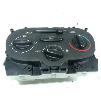 Recambio de mando calefaccion aire acondicionado para peugeot 206 berlina xn referencia OEM IAM 64138  