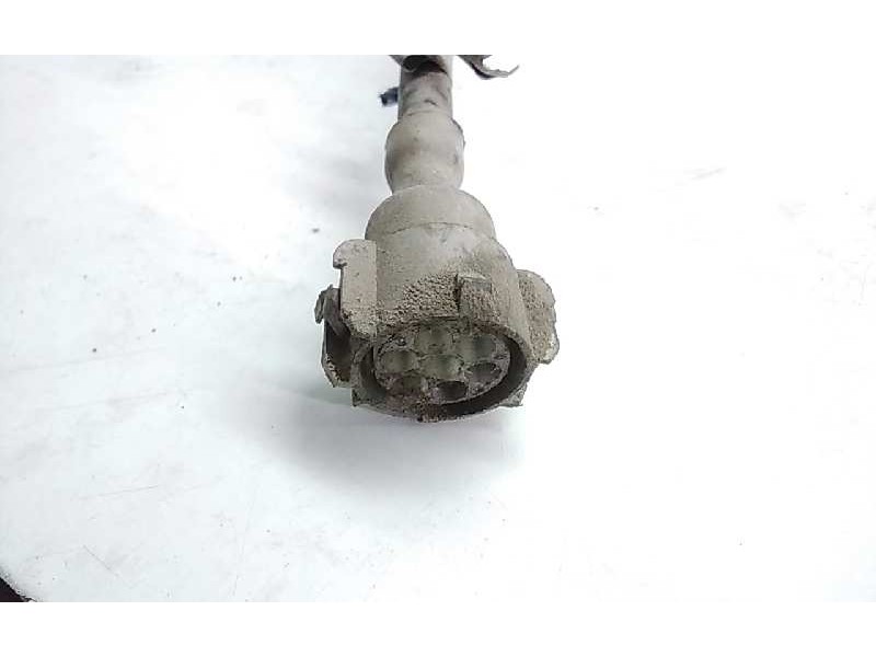 Recambio de piloto trasero derecho para nissan l-35 l-35.09 referencia OEM IAM   