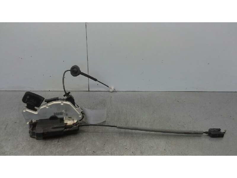 Recambio de cerradura puerta delantera derecha para seat leon (5f1) style referencia OEM IAM 5K1837016E  