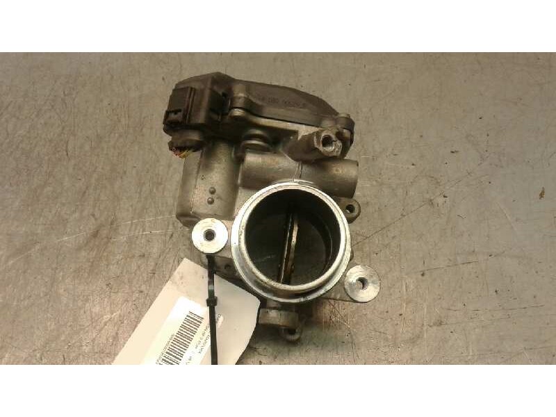 Recambio de cuerpo de mariposa para seat leon (5f1) style referencia OEM IAM 04L128063P  