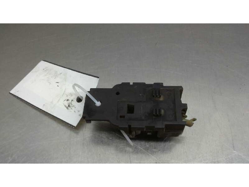 Recambio de maneta interior delantera derecha para nissan atleon 120 referencia OEM IAM   