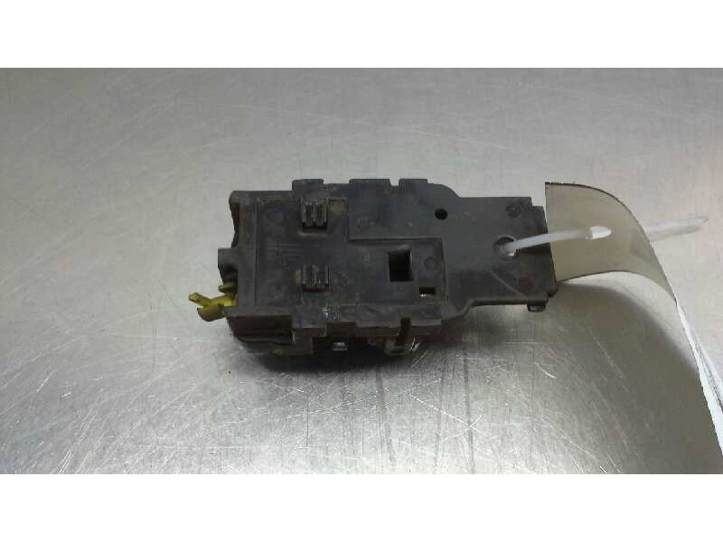 Recambio de maneta interior delantera izquierda para nissan atleon 120 referencia OEM IAM   