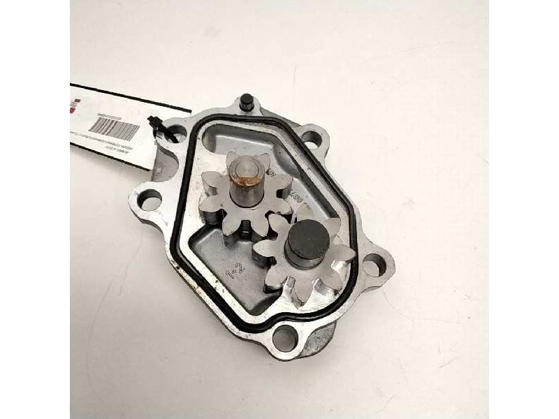 Recambio de bomba aceite para nissan terrano/terrano.ii (r20) 2.7 turbodiesel referencia OEM IAM   