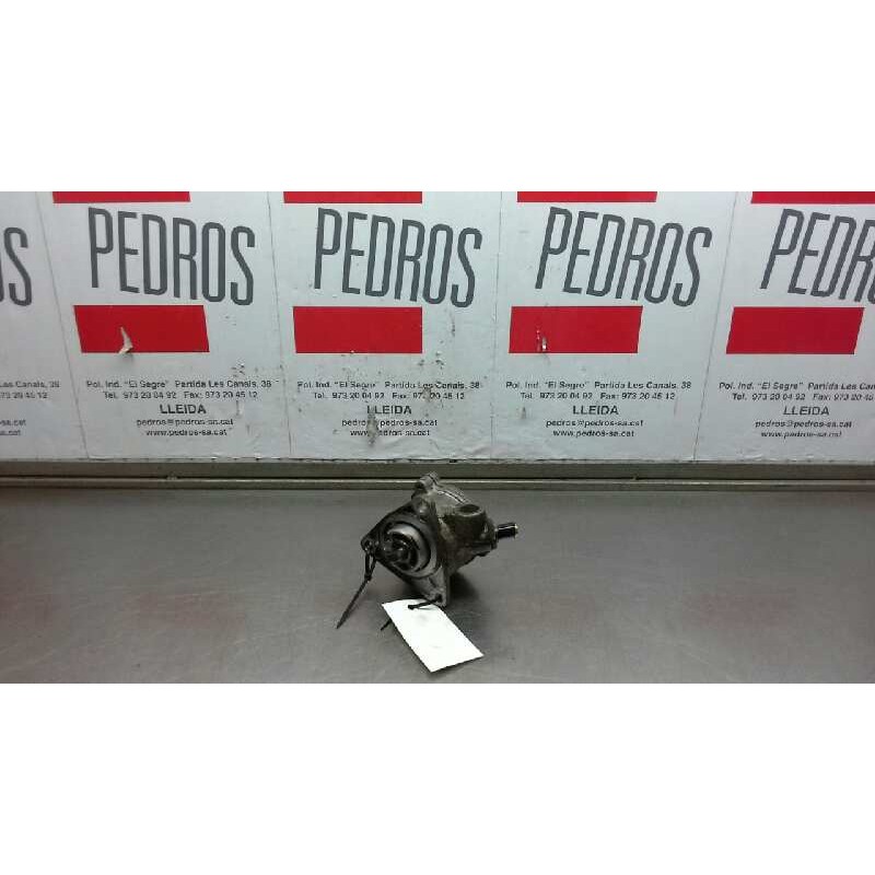 Recambio de depresor freno / bomba vacio para fiat doblo (119) 1.9 jtd cat referencia OEM IAM P051307B06 PIERBURG 