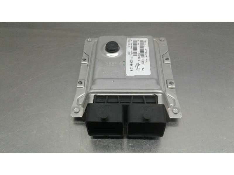 Recambio de centralita motor uce para ford ka (ccu) trend + referencia OEM IAM 52044178CW2I6RL9R CW2I6RL9R 