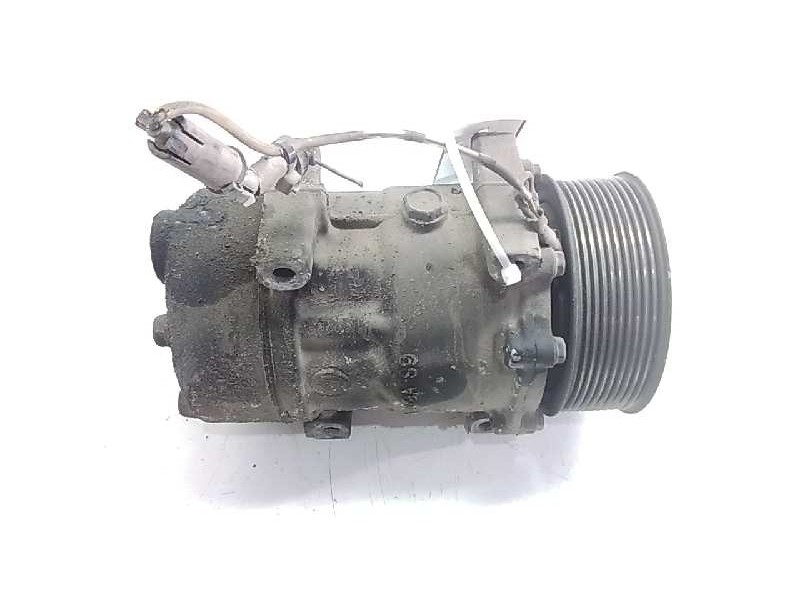 Recambio de compresor aire acondicionado para renault midlum fg xxx.10    e4 corto referencia OEM IAM 3052404634  