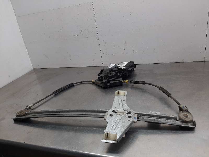 Recambio de elevalunas delantero derecho para peugeot 307 (s1) xs referencia OEM IAM 9222J9  