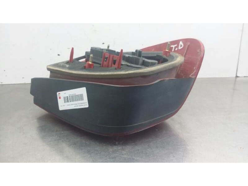 Recambio de piloto trasero derecho para volkswagen polo berlina (6n2) trendline referencia OEM IAM 6N0945096H  