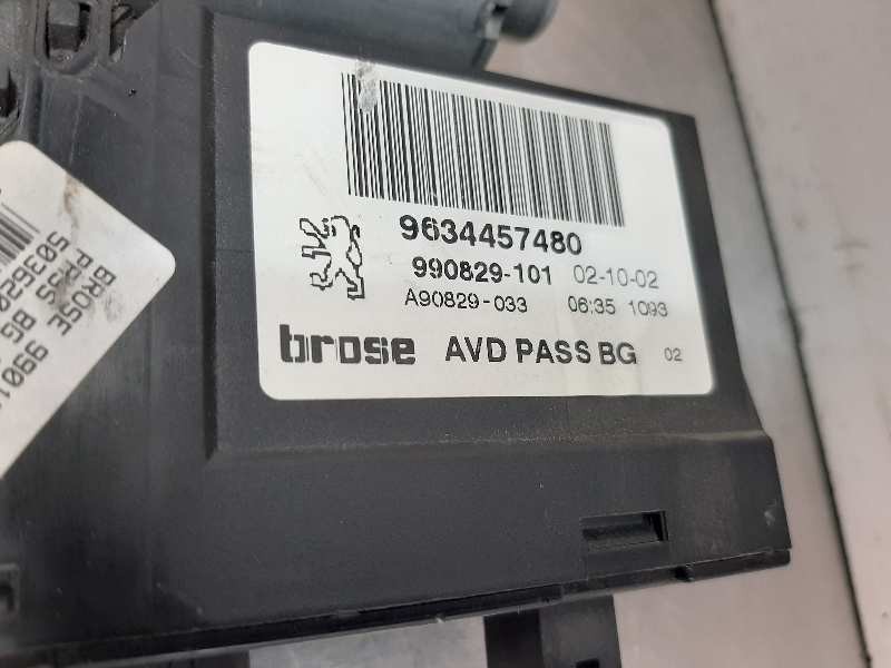 Recambio de elevalunas delantero derecho para peugeot 307 (s1) xs referencia OEM IAM 9222J9  