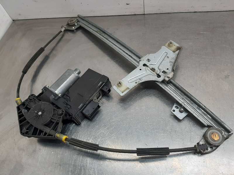 Recambio de elevalunas delantero izquierdo para peugeot 307 (s1) xs referencia OEM IAM 9221K0  