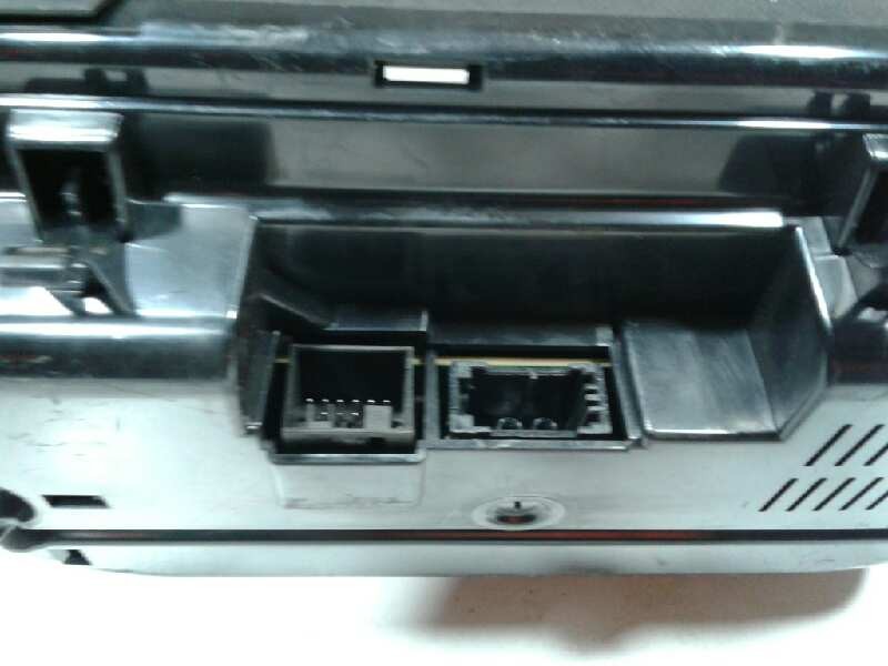 Recambio de cuadro instrumentos para bmw serie 1 lim. (f20) 120d referencia OEM IAM  600002354 9272333-01