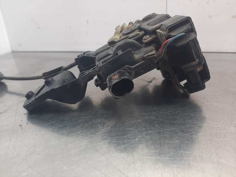 Recambio de cerradura puerta trasera derecha para volkswagen passat berlina (3b2) comfortline referencia OEM IAM   