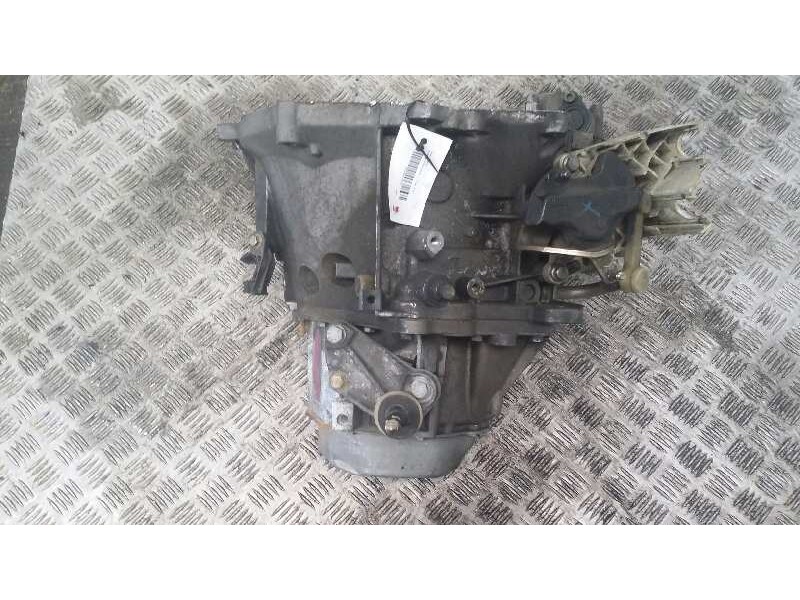 Recambio de caja cambios para citroen c4 berlina sx referencia OEM IAM 20DM69  