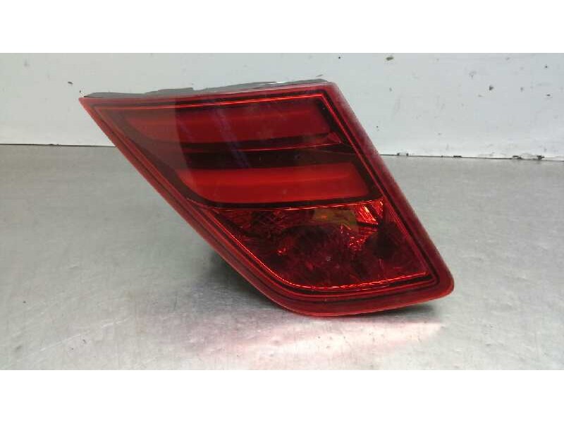 Recambio de piloto trasero derecho porton para peugeot 308 style referencia OEM IAM   